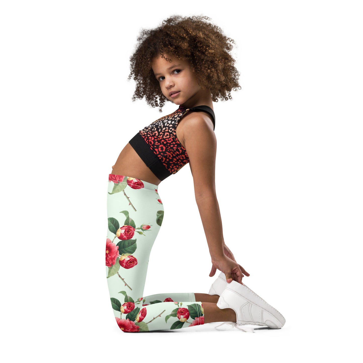 {{ cuffed-beanie-black-front-66ccf3094b609 }} {{ Cuffed Beanie Black }}