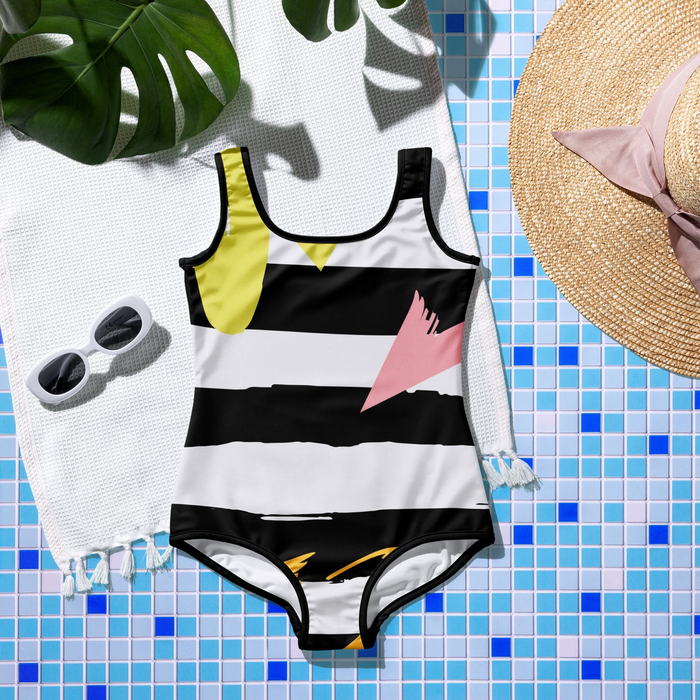 {{ cuffed-beanie-black-front-66ccf3094b609 }} {{ Cuffed Beanie Black }}