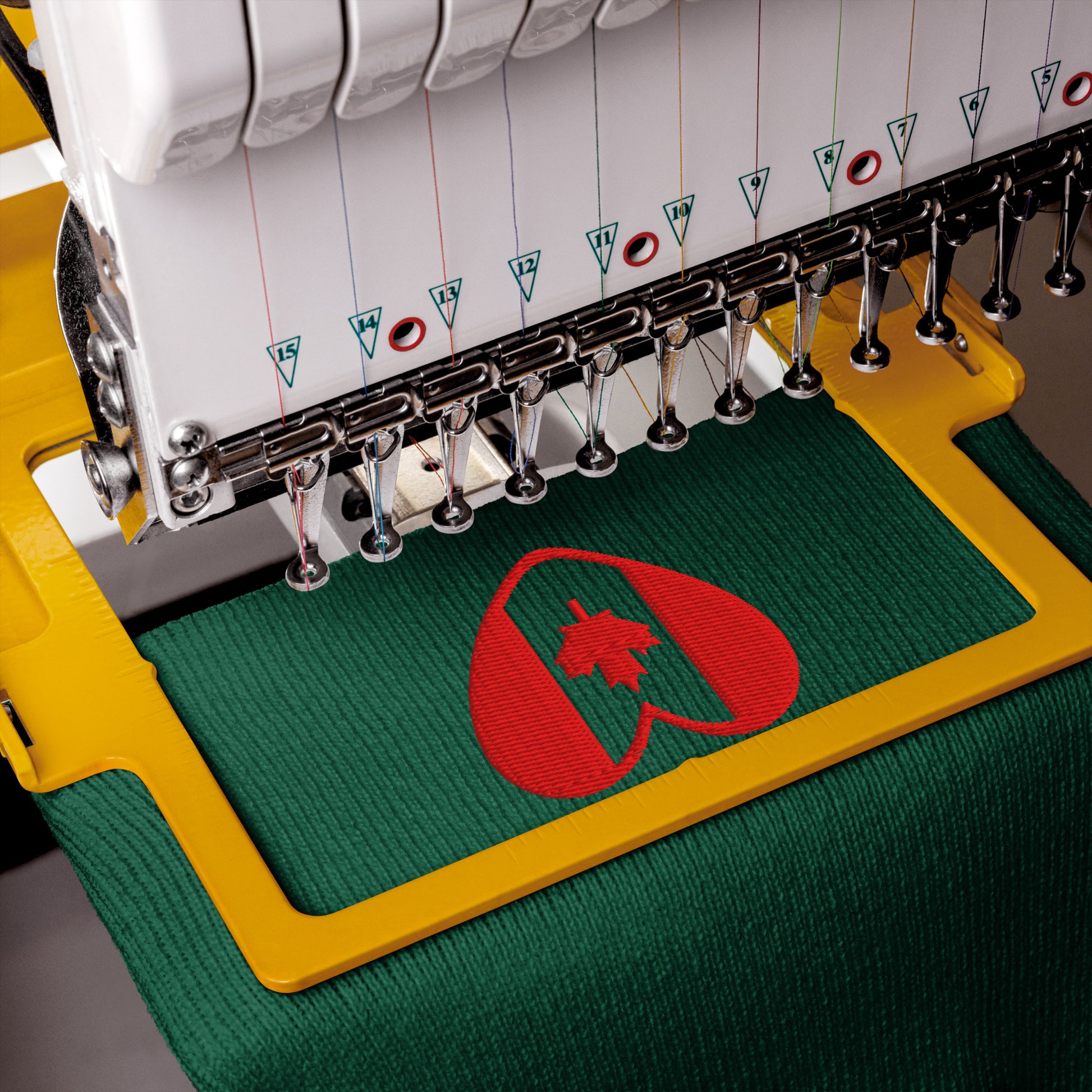 {{ cuffed-beanie-black-front-66ccf3094b609 }} {{ Cuffed Beanie Black }}