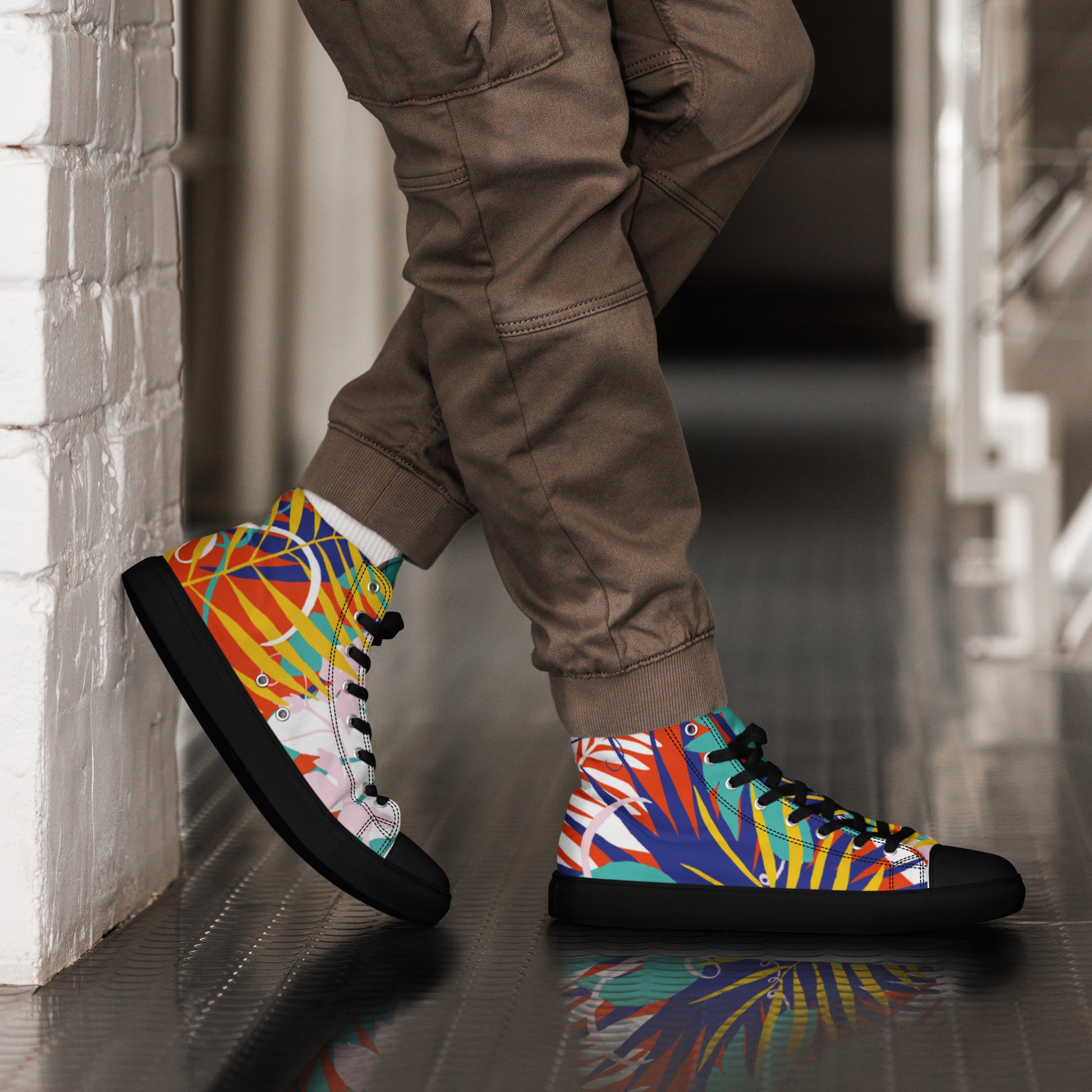 {{ cuffed-beanie-black-front-66ccf3094b609 }} {{ Cuffed Beanie Black }}