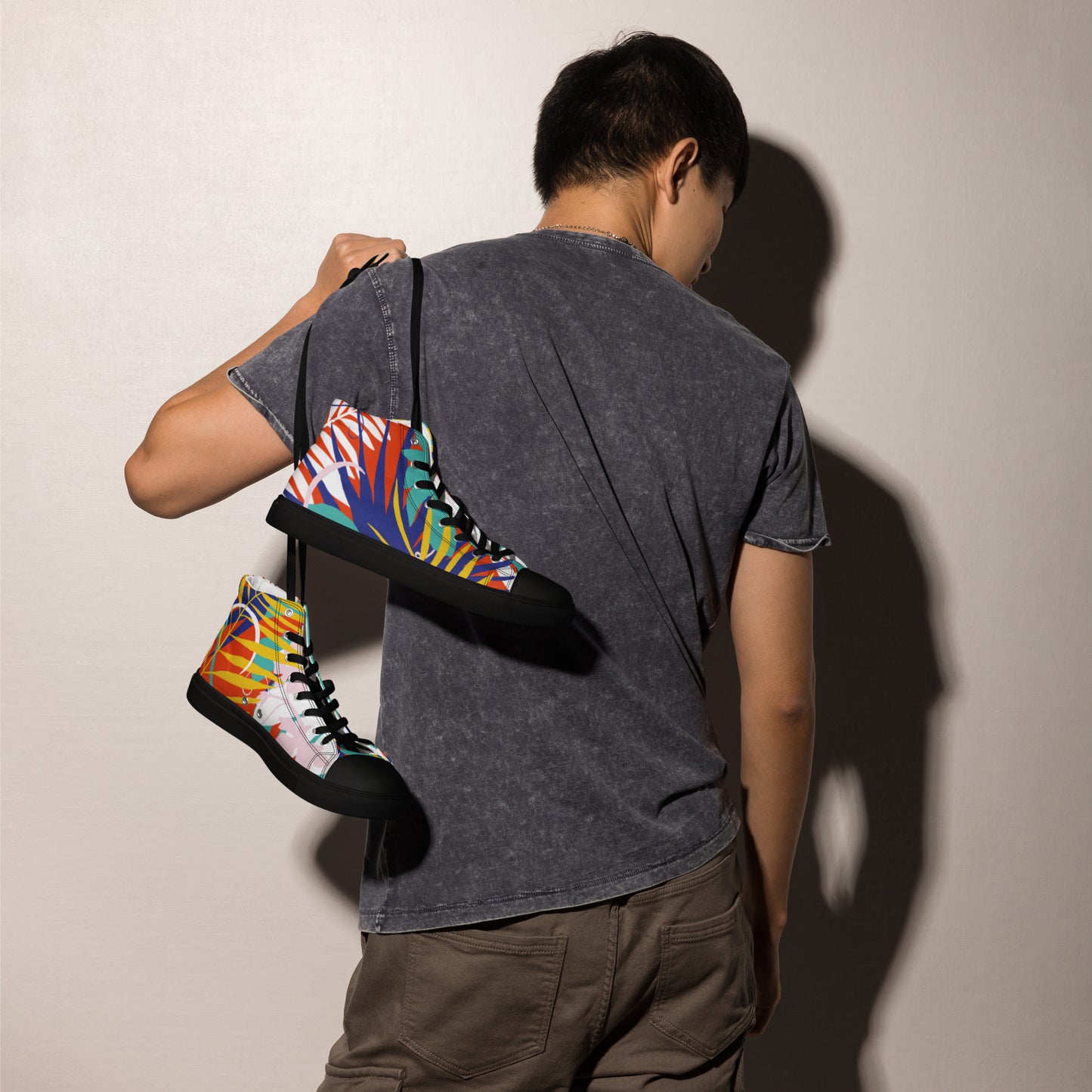 {{ cuffed-beanie-black-front-66ccf3094b609 }} {{ Cuffed Beanie Black }}