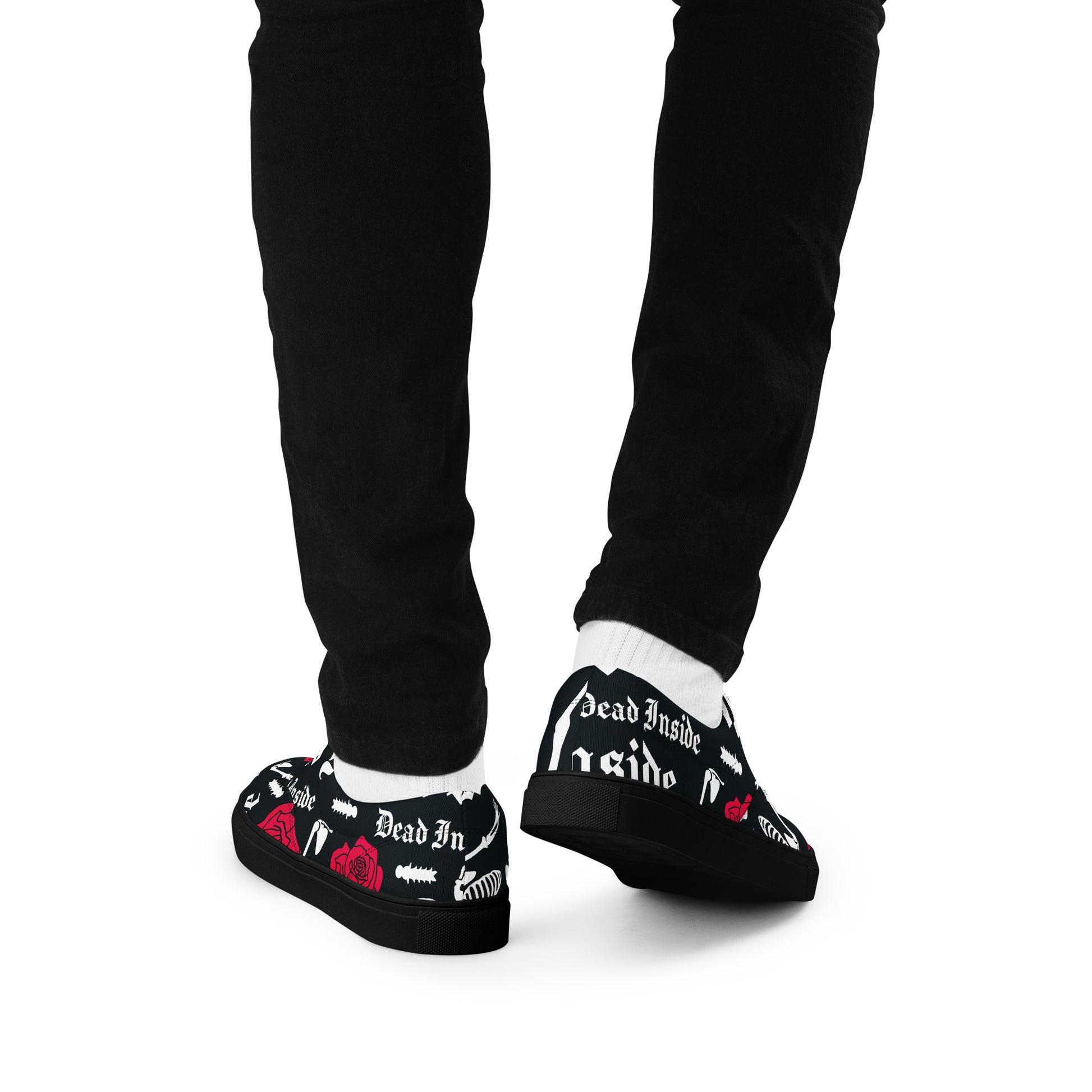 {{ cuffed-beanie-black-front-66ccf3094b609 }} {{ Cuffed Beanie Black }}