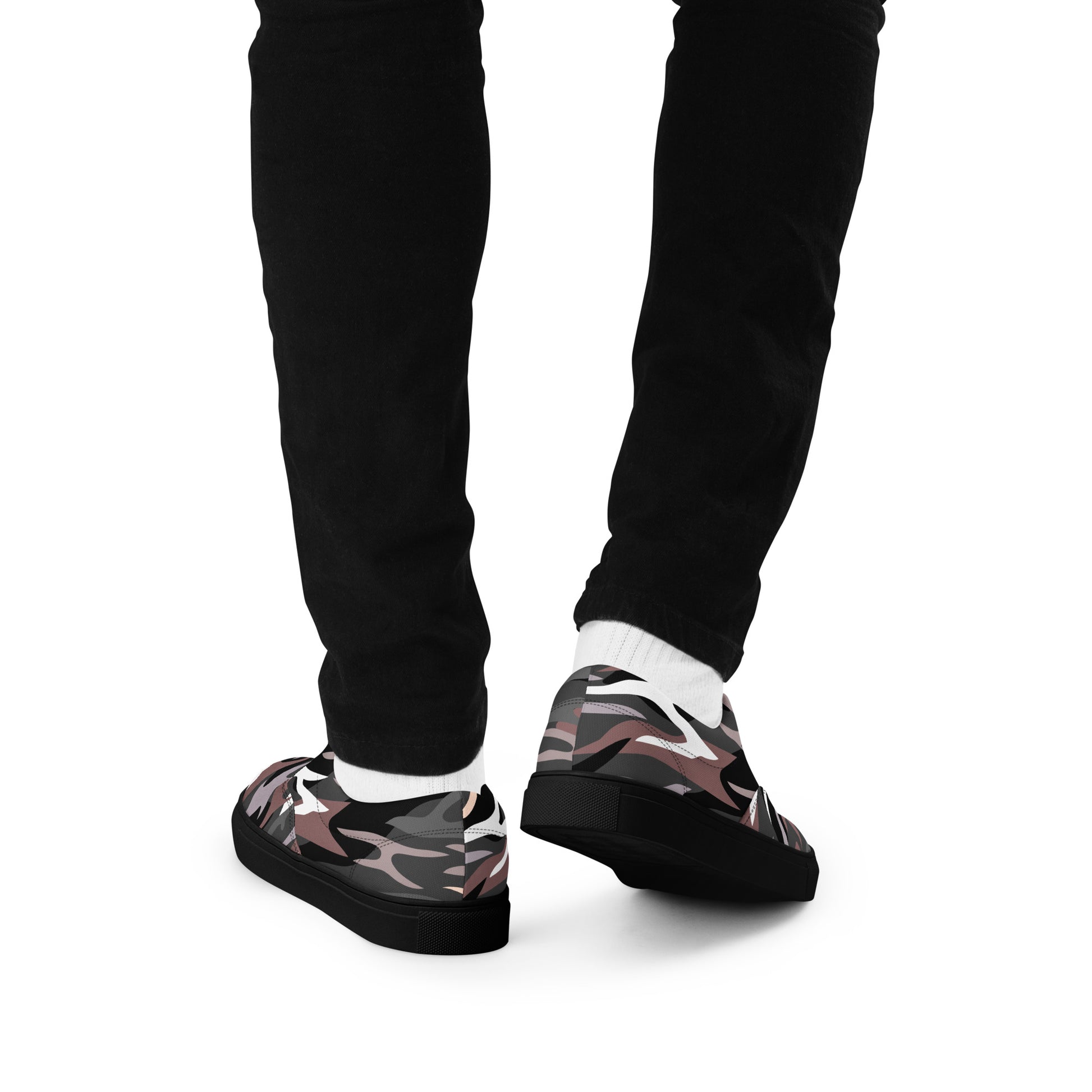 {{ cuffed-beanie-black-front-66ccf3094b609 }} {{ Cuffed Beanie Black }}