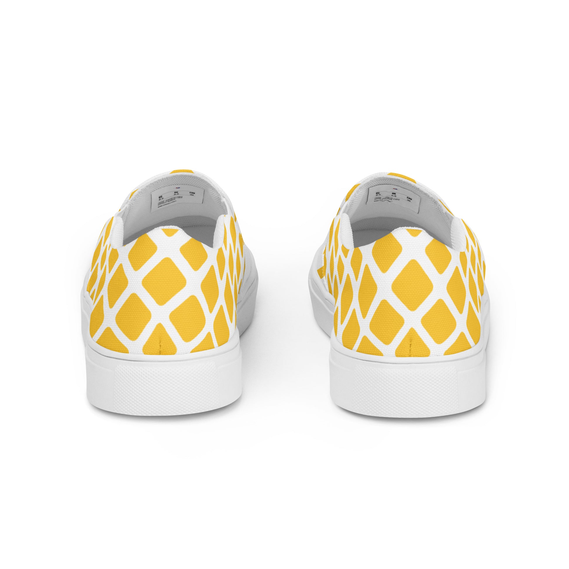 {{ cuffed-beanie-black-front-66ccf3094b609 }} {{ Cuffed Beanie Black }}