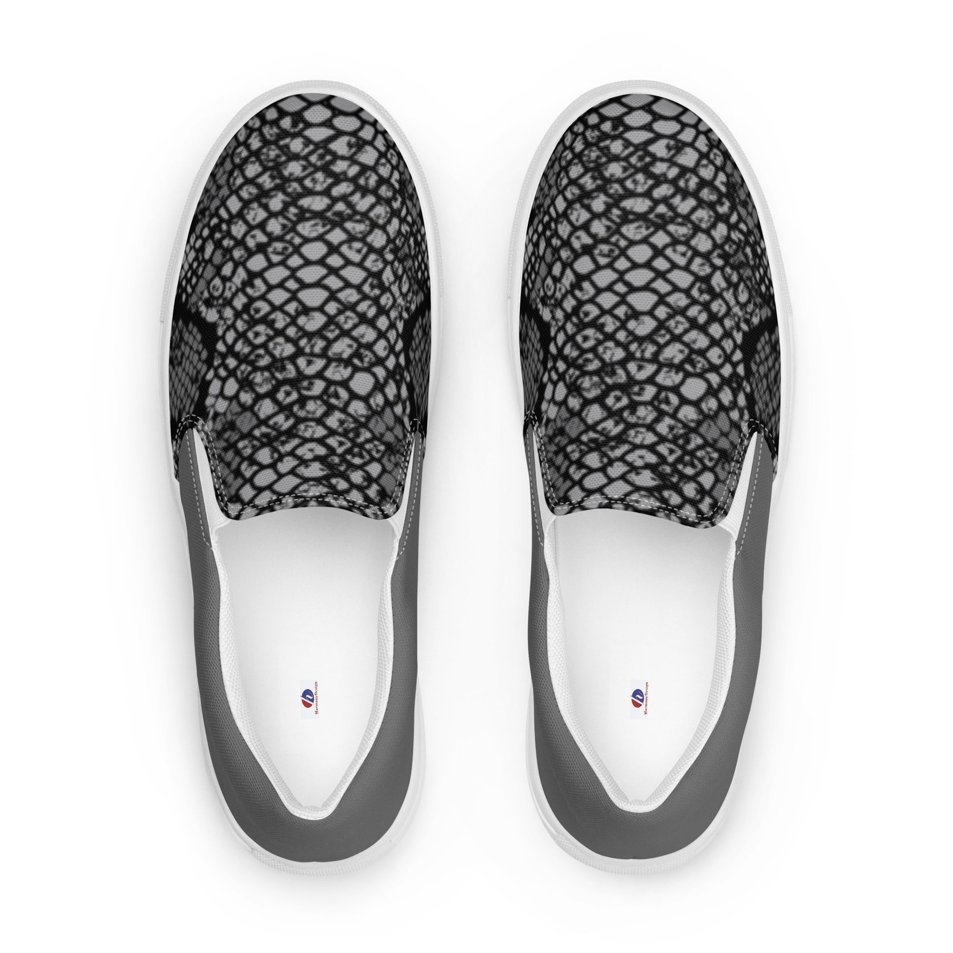 {{ cuffed-beanie-black-front-66ccf3094b609 }} {{ Cuffed Beanie Black }}