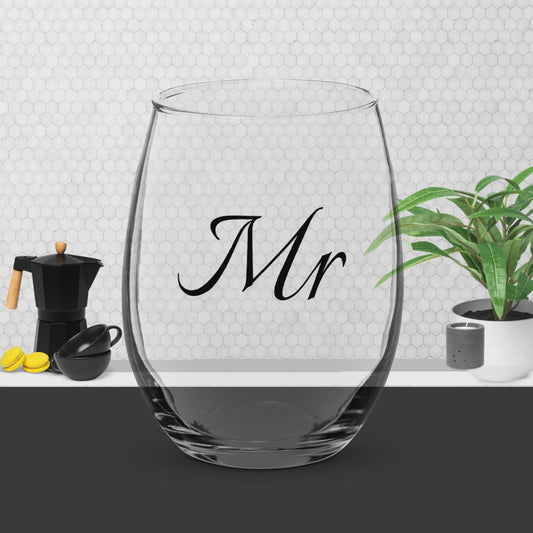 {{ cuffed-beanie-black-front-66ccf3094b609 }} {{ Cuffed Beanie Black }}