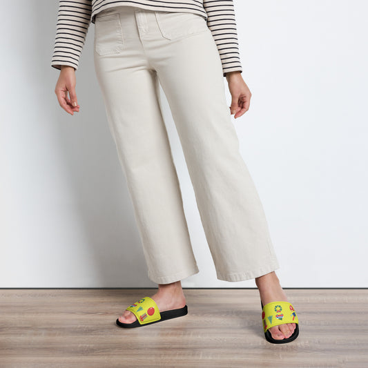 {{ cuffed-beanie-black-front-66ccf3094b609 }} {{ Cuffed Beanie Black }}