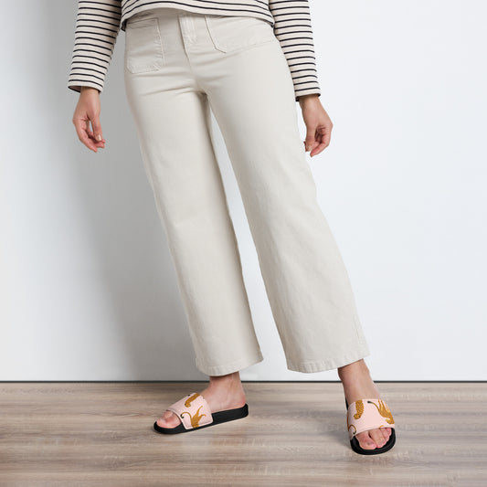 {{ cuffed-beanie-black-front-66ccf3094b609 }} {{ Cuffed Beanie Black }}