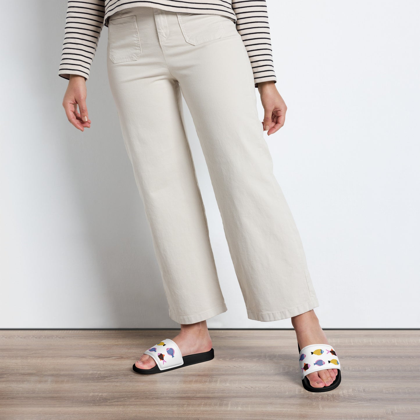 {{ cuffed-beanie-black-front-66ccf3094b609 }} {{ Cuffed Beanie Black }}